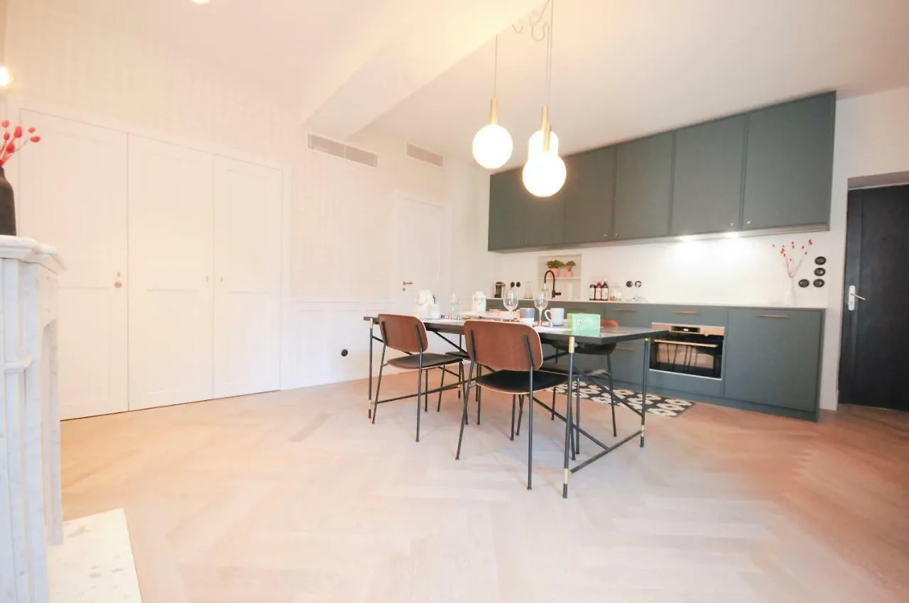 Maison Paul & Romy- L'Horloge Apartamento Annecy França
